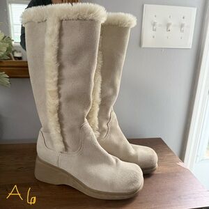 BONGO Beige Fur bratz y2k chunky wedge boots 7